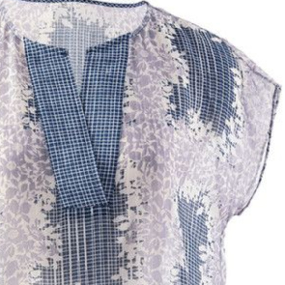 Beautiful cabi Spring 2015 Printed Stitch Blouse - Picture 2 of 6